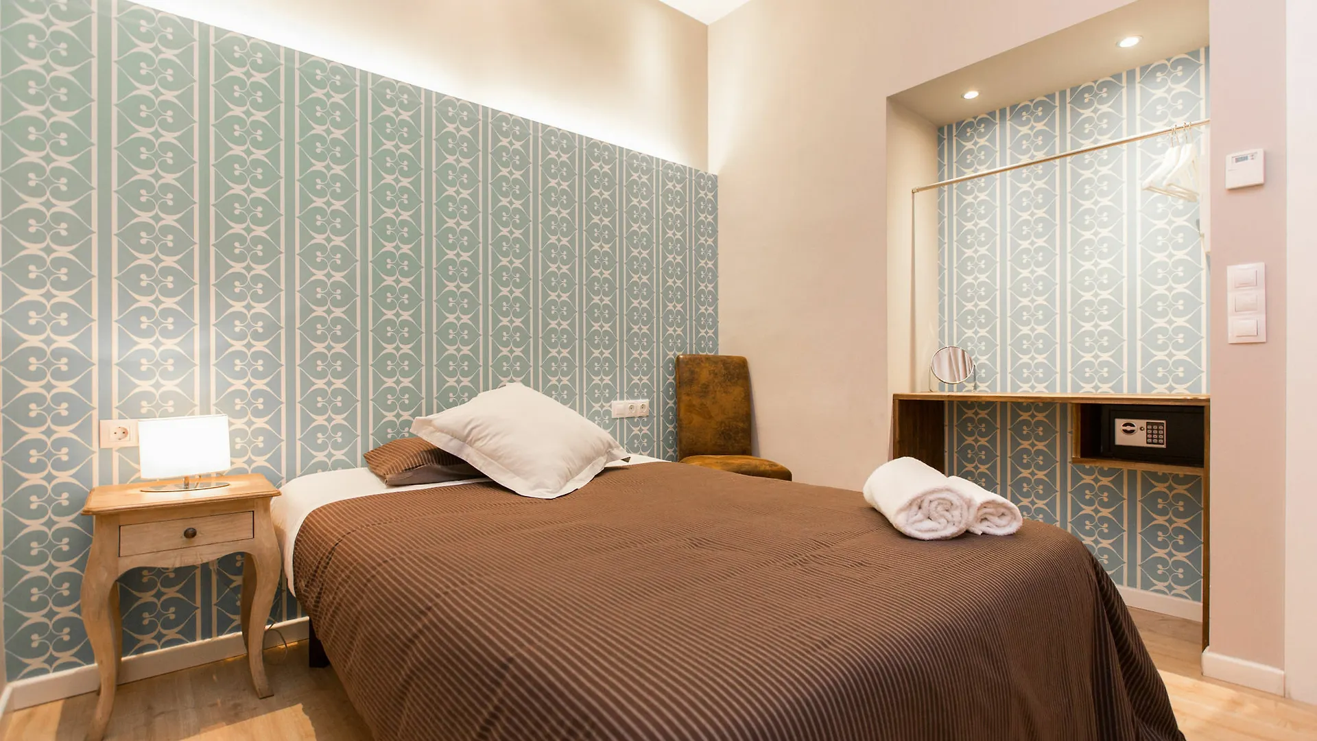 ** Guest house Violeta Boutique Hotel Barcelona Spain